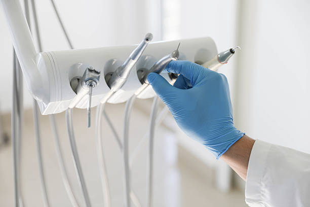 Professional Emergency Dentist technician working in Moscow, ID